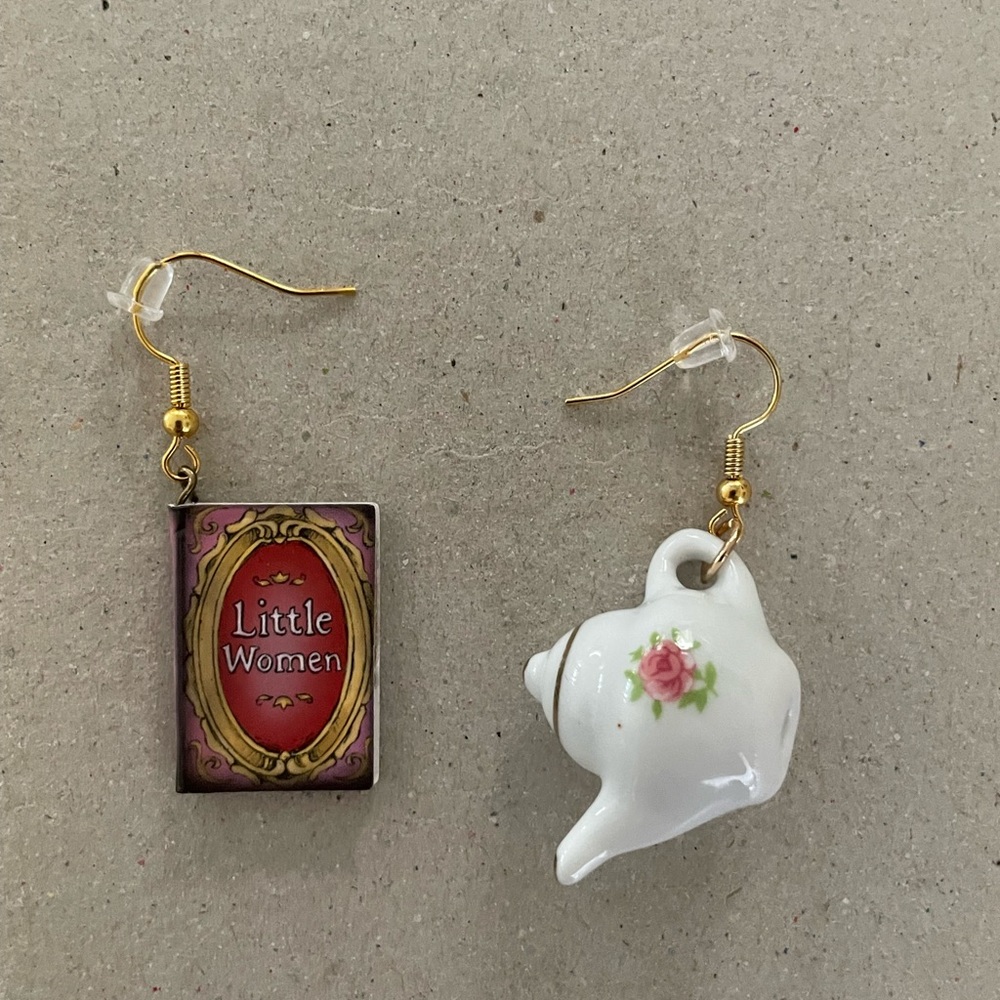 Cottagecore Story Earrings